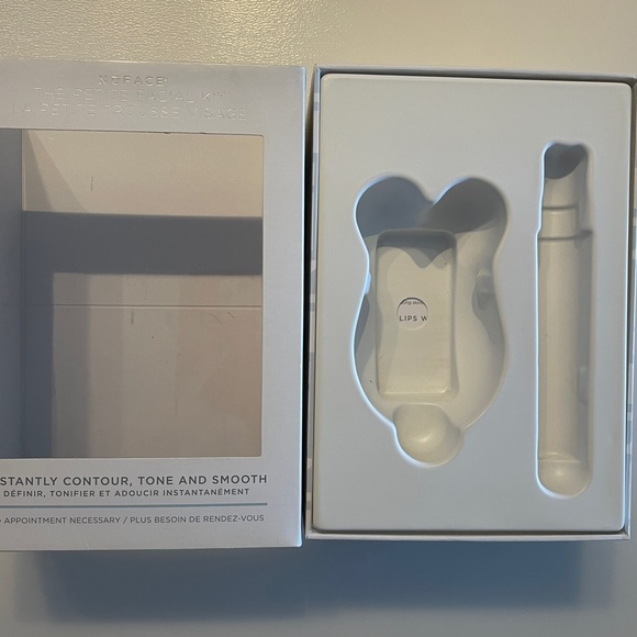 Nuface empty box the petite facial kit - Picture 3 of 8